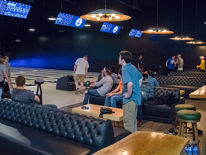 Global Bowling Inc. Full Size Bowling