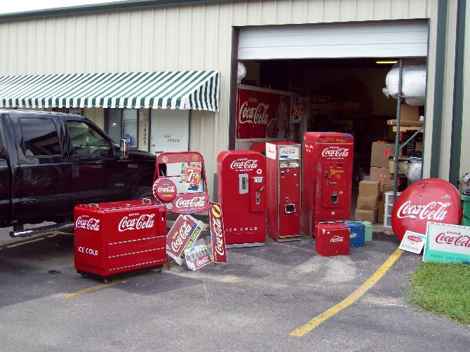 Vintage Soda Machine Restoration