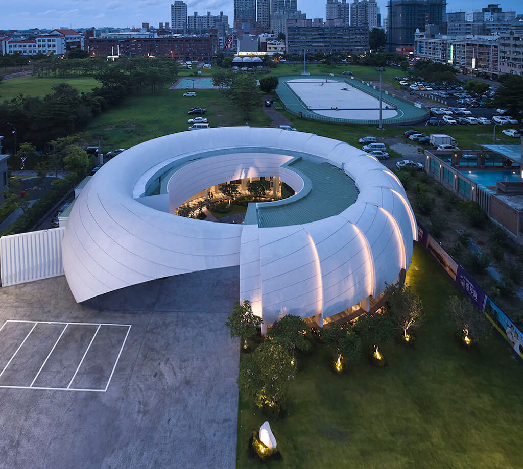 Biomimicry design of Shell Palace subverts usual building typologies