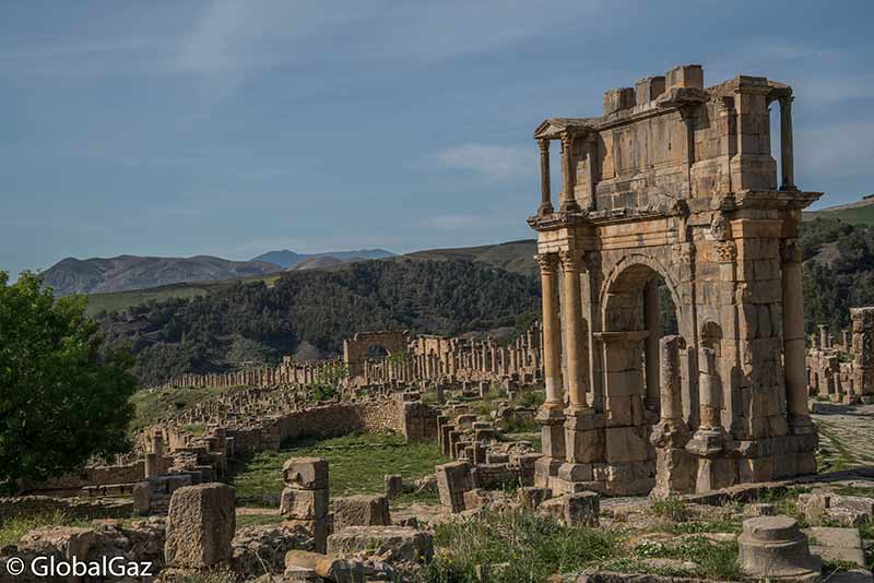 AA Biz Class Awards, Best Rewards Credit Card, Roman Ruins in Algeria