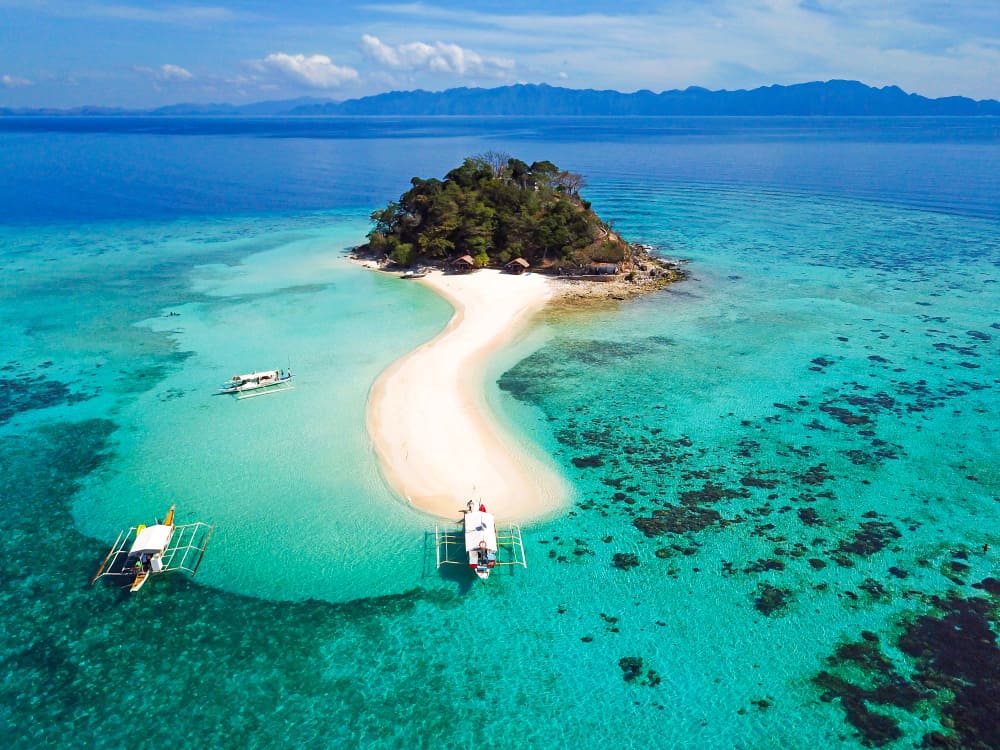 Top 20 of the most beautiful places to visit in the Philippines