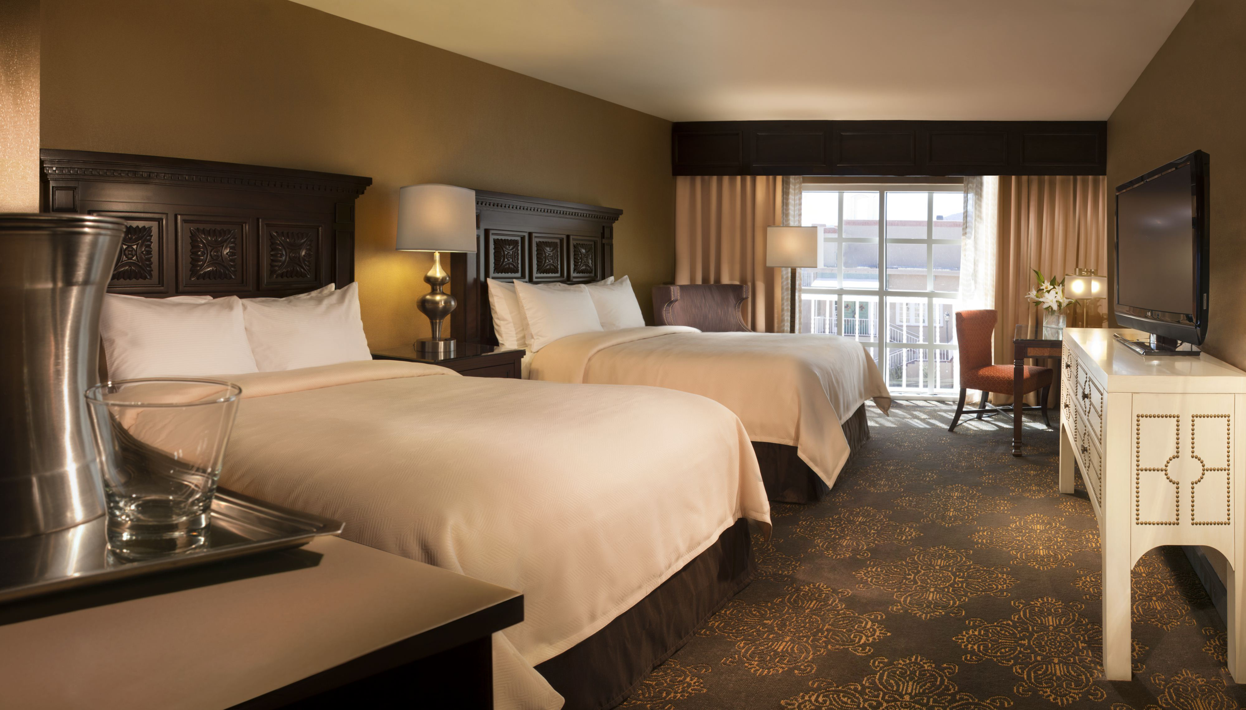Global HML » Hilton Santa Fe Historic Plaza