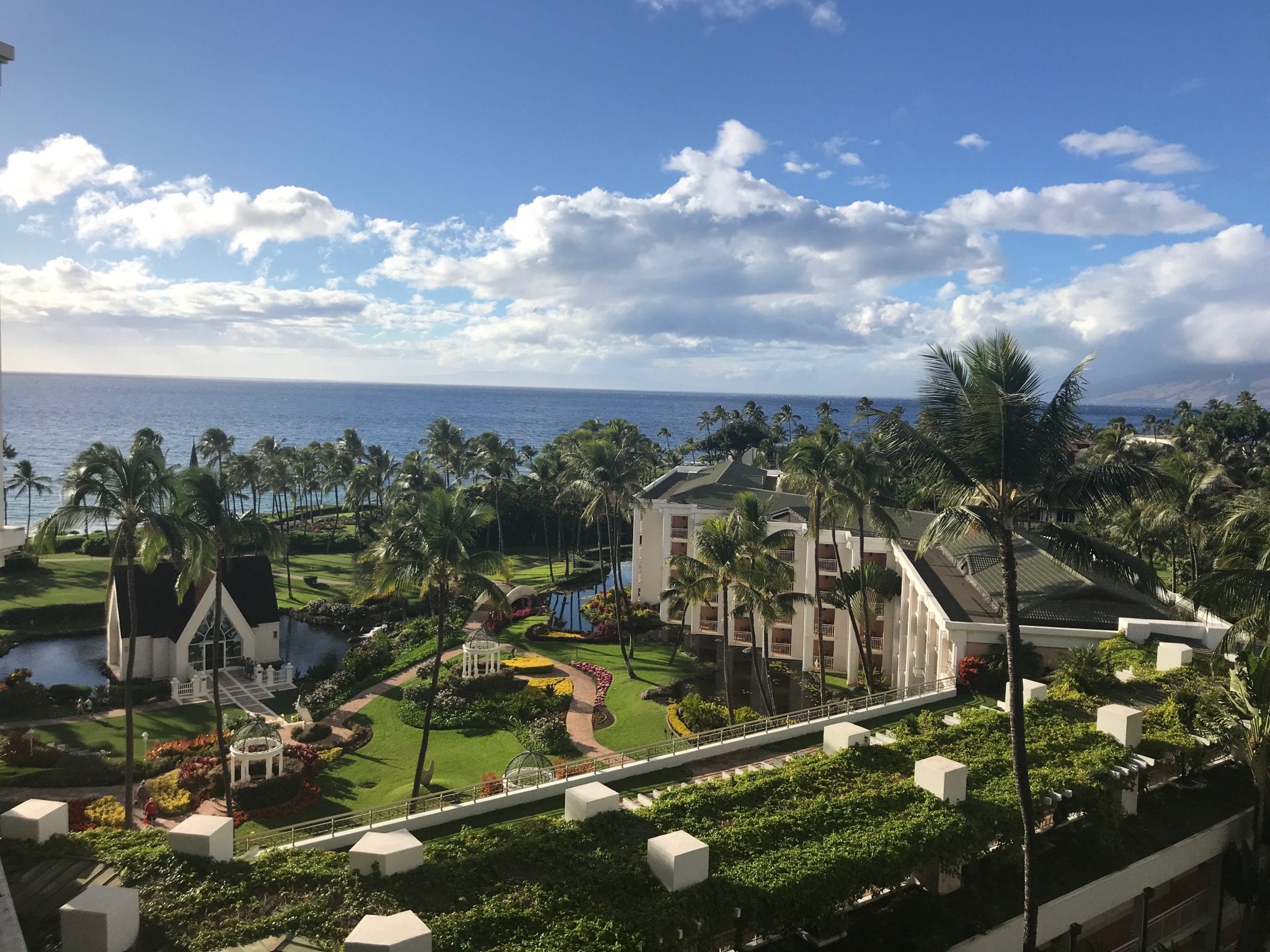 The Ultimate Guide Where to Stay in Maui [+ Pro Tips]