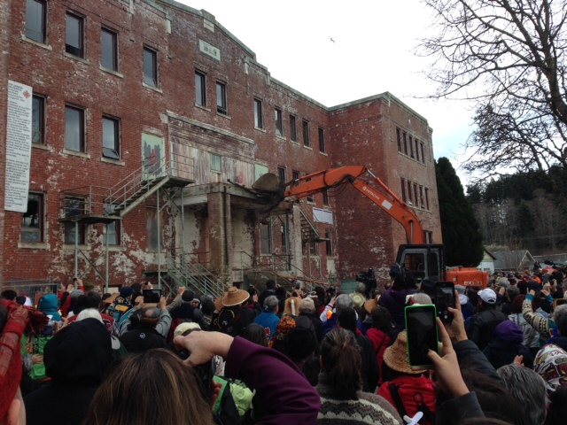 Demolition of Alert Bay residential school begins Globalnews.ca