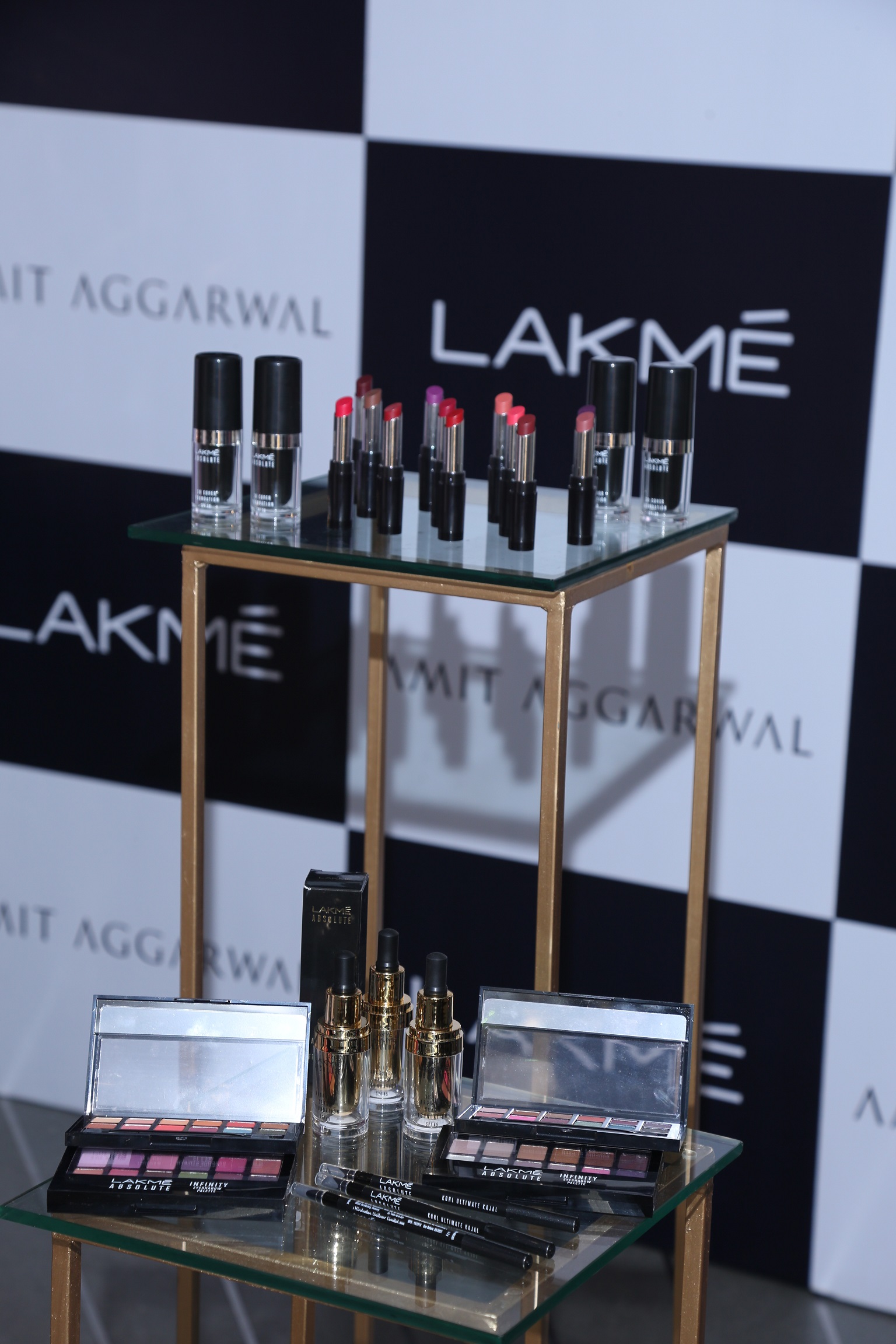 Lakmé X Amit Aggarwal hosted an exclusive preview today at the Amit