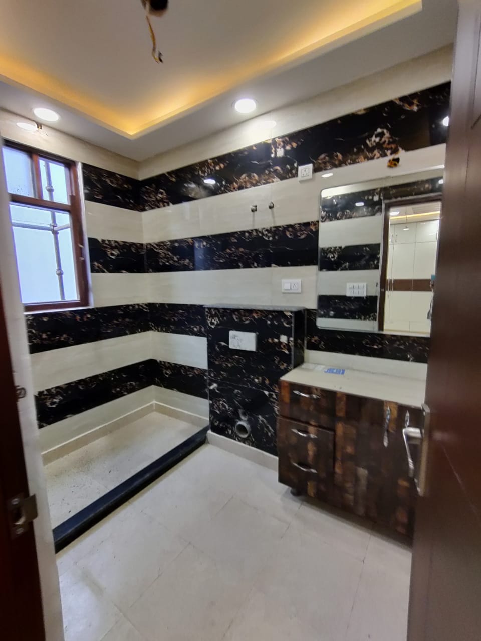 4 BHK builder floor for sale in Uppal Southend Sector 49 Gurugram