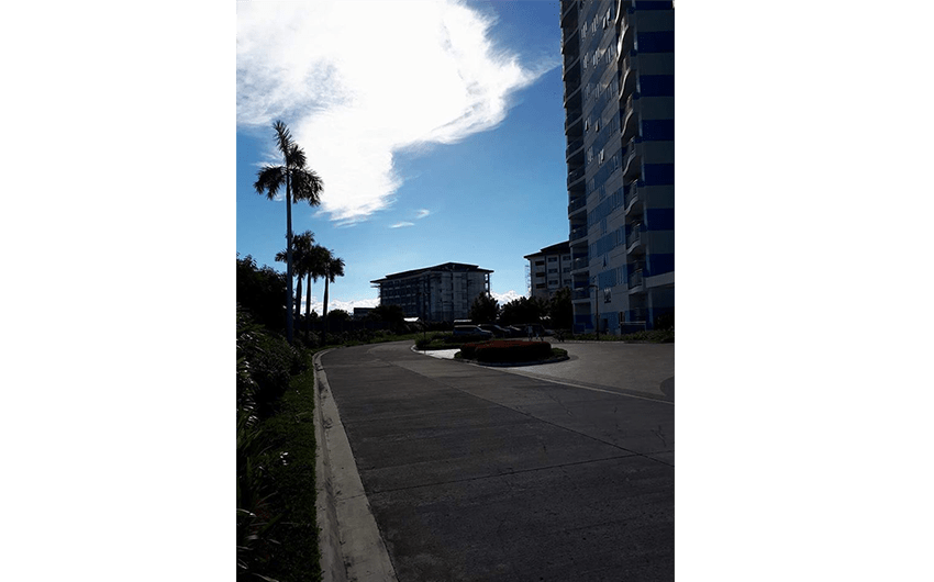 3 Bedroom Condo Unit Amisa Global One Realty