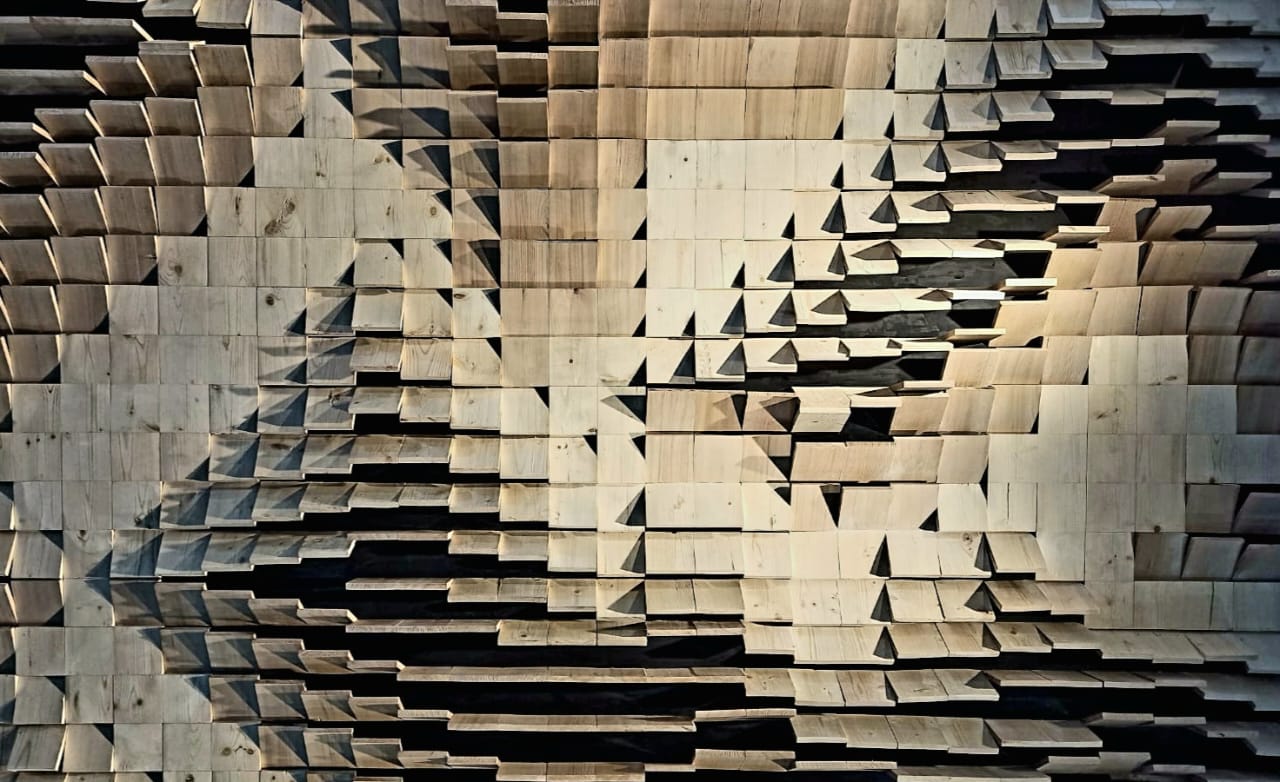 Decoding Dynamic Facade Global Techniques of Architecture