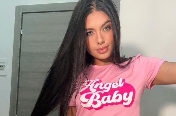 (2025) Estter Muniz wiki/bio, Age, Height, Net Worth