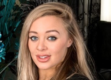 Beth Bennett Biography/Wiki, Age, Height, Career, Photos & More