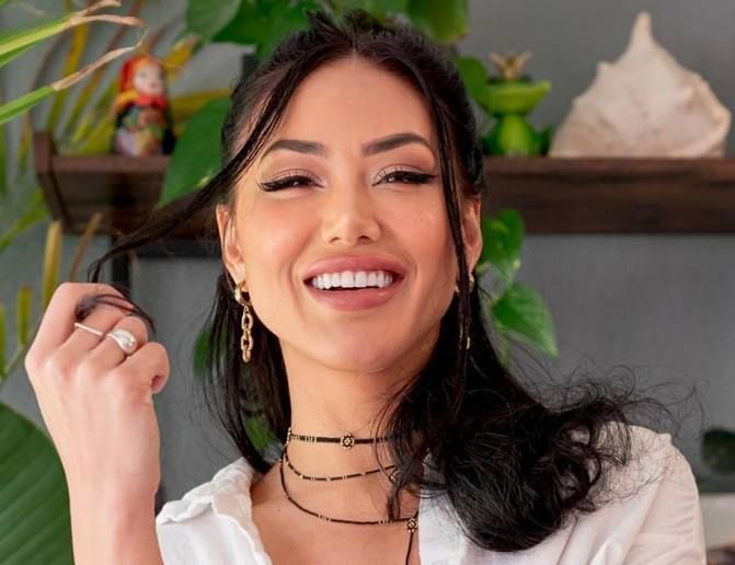 Gwen Singer Biography/Wiki, Age, Height, Career, Photos & More