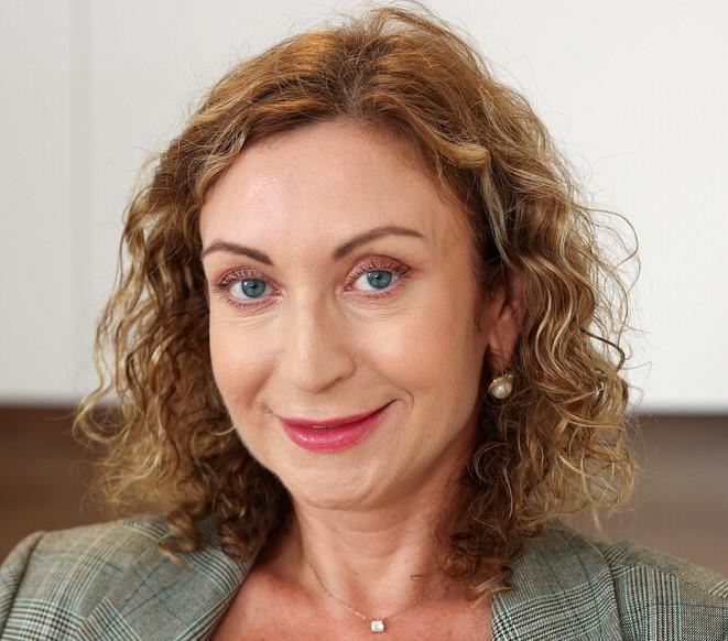 Julia North Biography/Wiki, Age, Height, Career, Photos & More