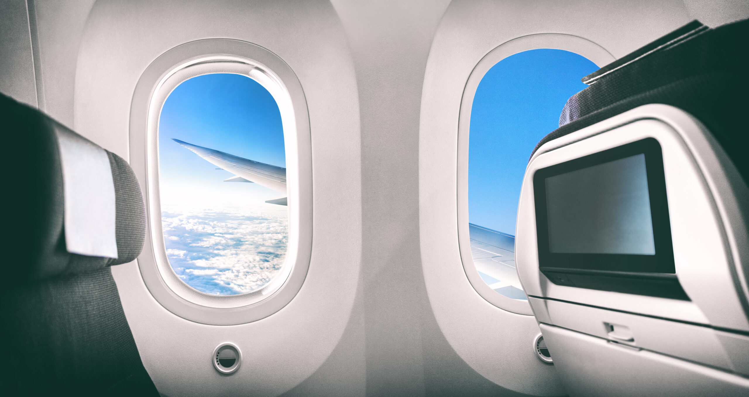 aircraft cabin windows Globetrender