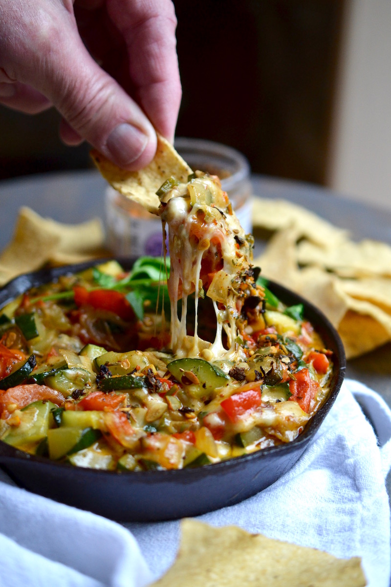 CHILE CON QUESO Glory Kitchen