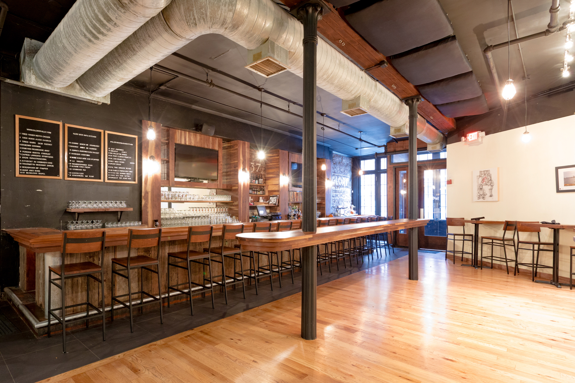 Glory Beer Bar & Kitchen