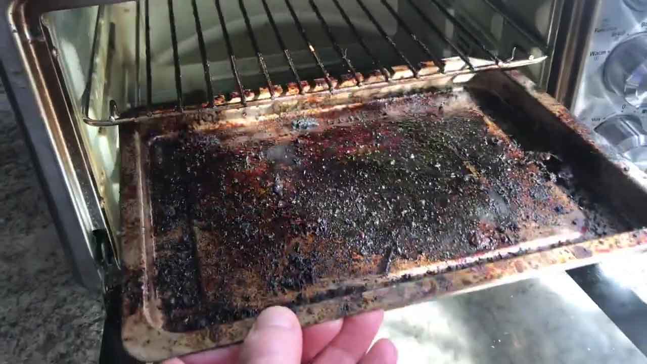 How to Clean Breville Toaster Oven?