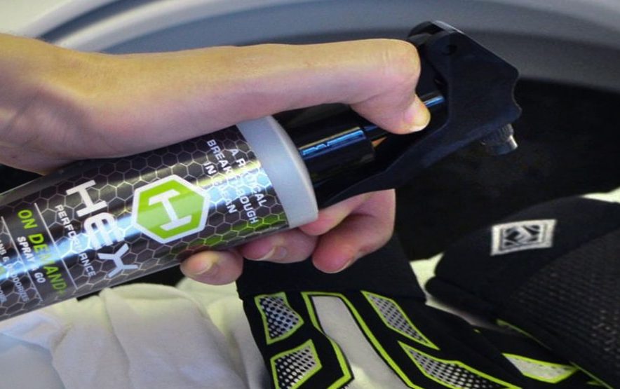 How To Clean Football Gloves Gloveszone