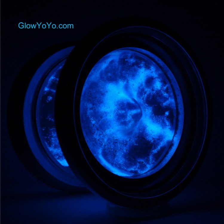 GLOW IN THE DARK YOYO Atomic Cow Dark Magic