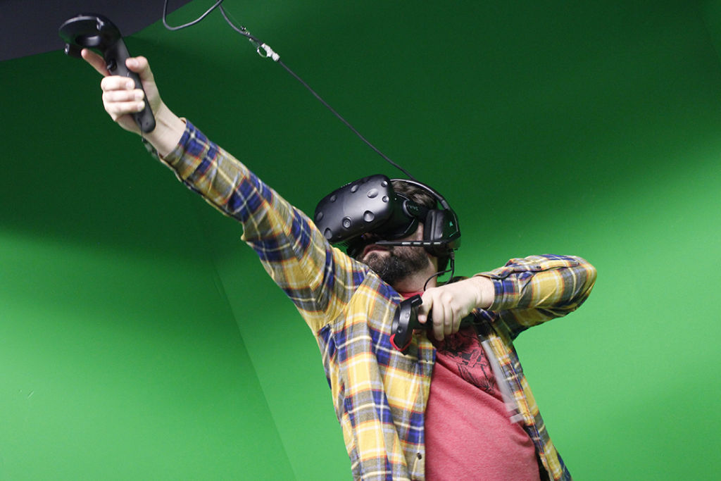 Ottawa virtual reality arcade aims to close the gap between software