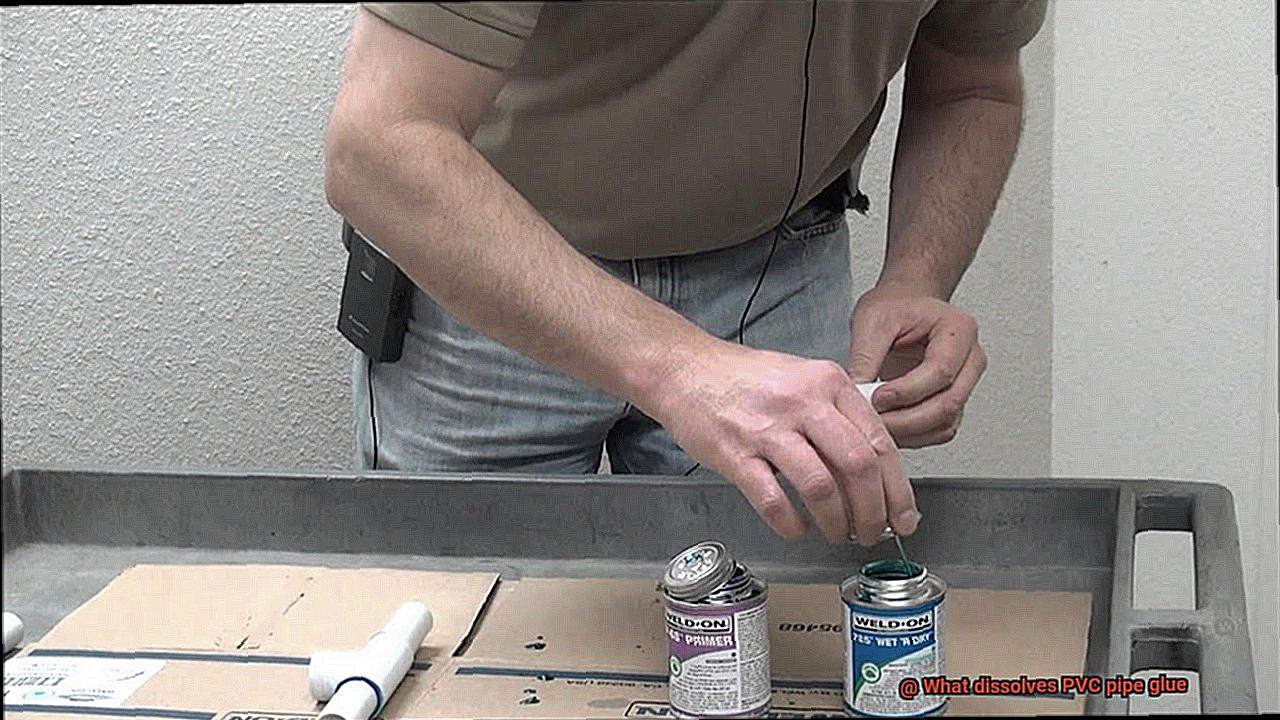 What dissolves PVC pipe glue? Glue Things