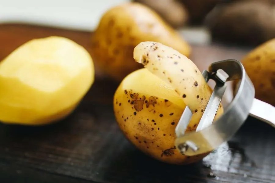 Dark Neck Remedies to Try GlutaC