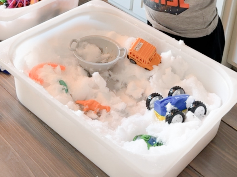 How to make a DIY Winter Snow Sensory Bin for kids Gluten Free Type A