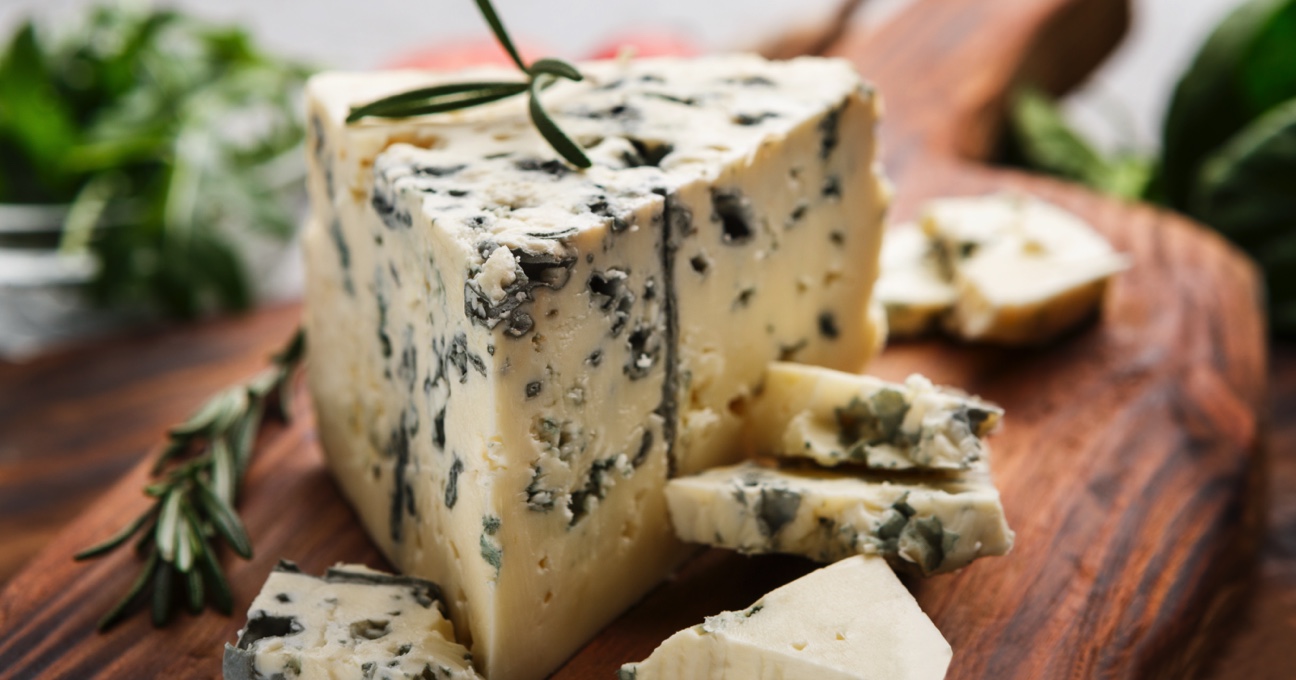 the versatile Italian blue cheese with a tiny kick Glutto
