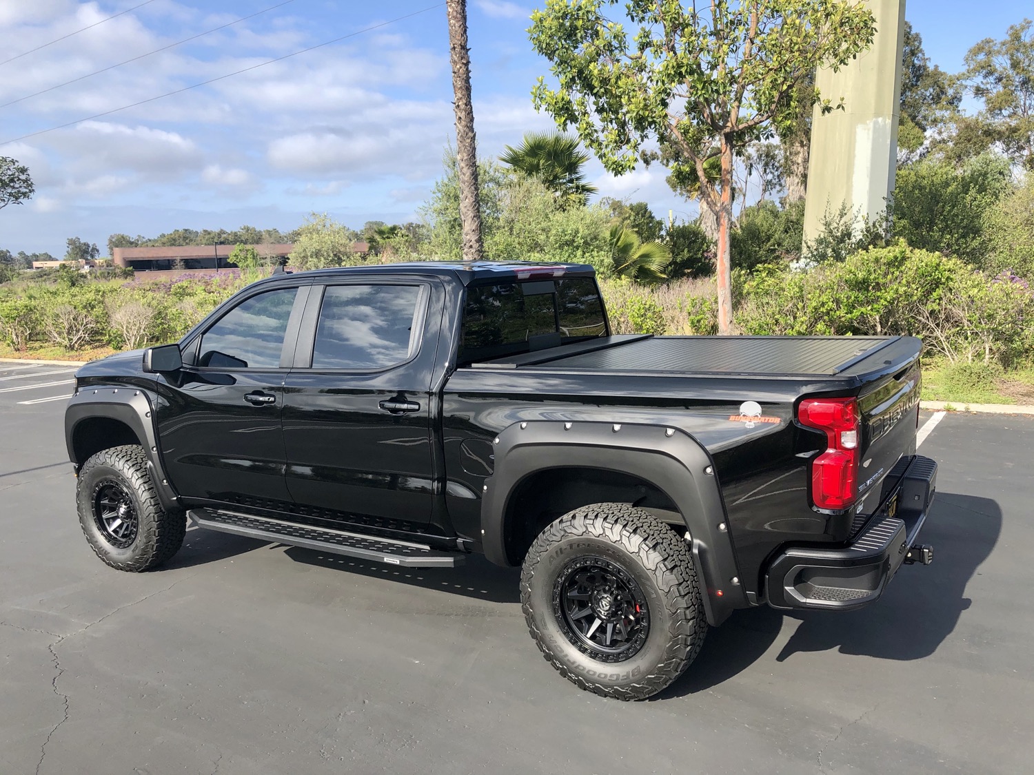 This Silverado Trail Boss Emphasizes Boss Readers' Rides GM Authority