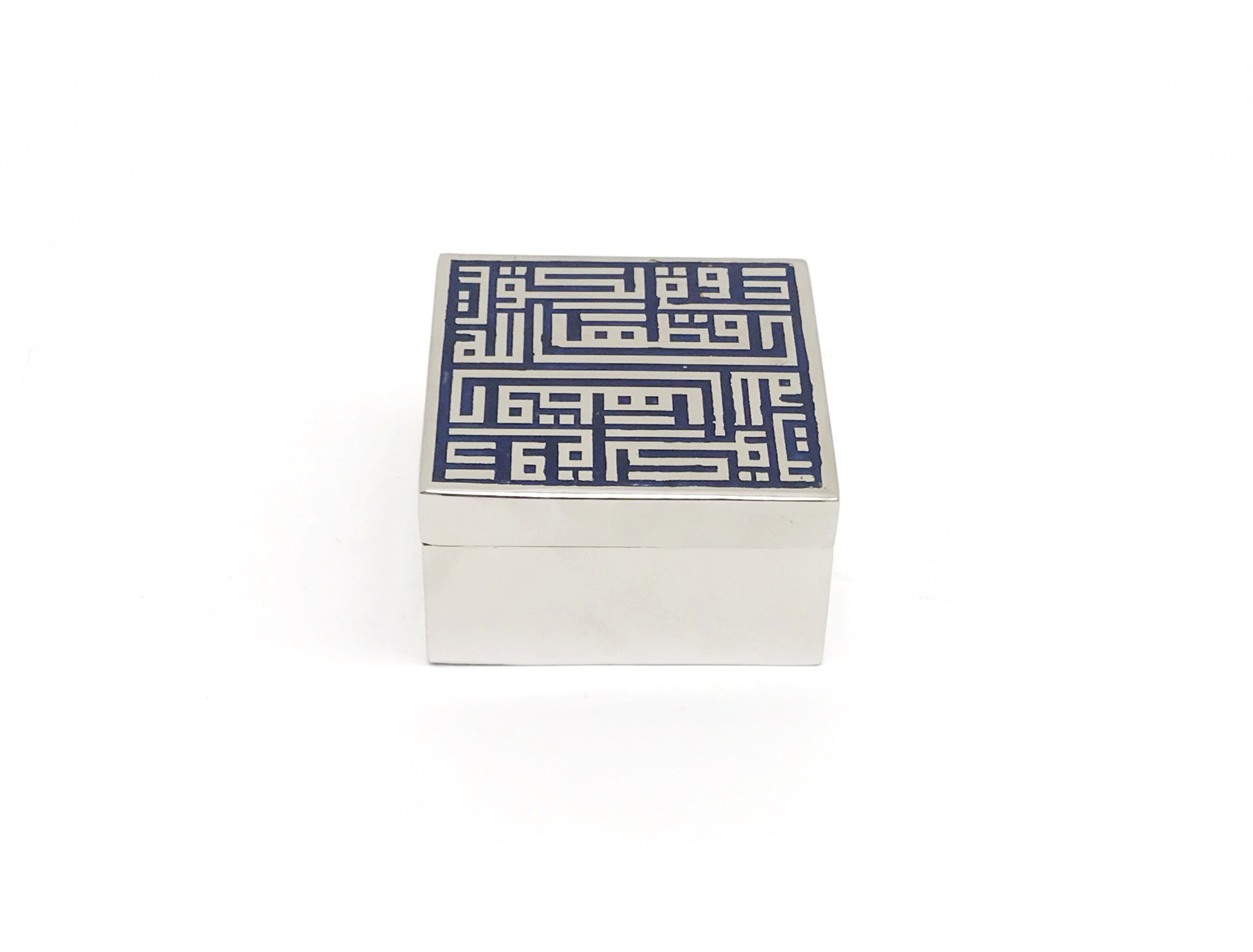 Dawlat Kuwait box Medium Gulf Museum Consultancy Company Co .WLL