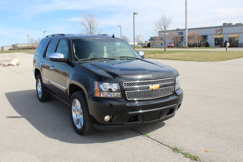 2014 CHEVROLET TAHOE LTZ 35K MILES FULLY LOADED, EXTRA CLEAN