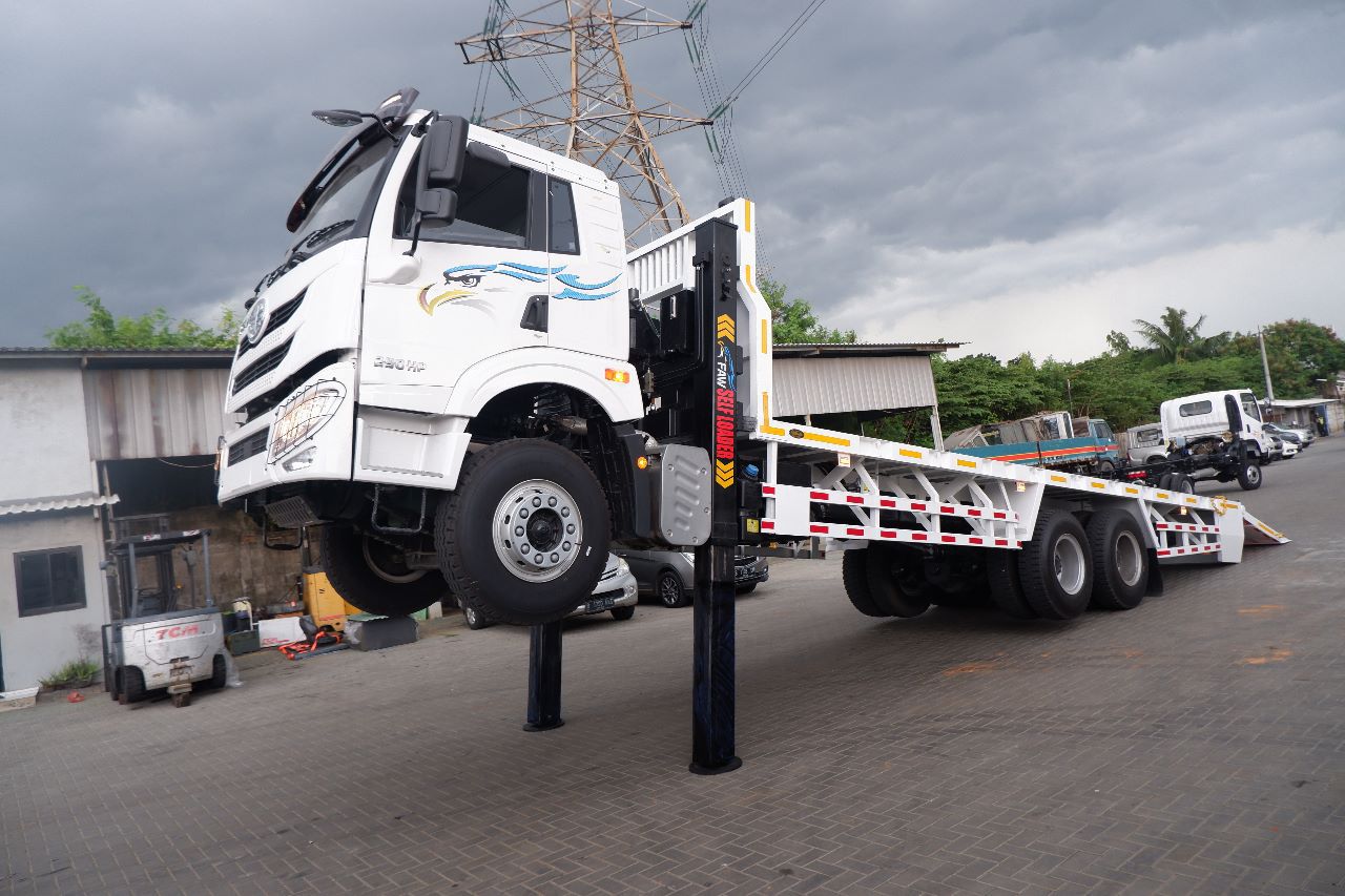Mengenal Kelebihan Self Loader FD290SL 6x4 PT Gaya Makmur Mobil