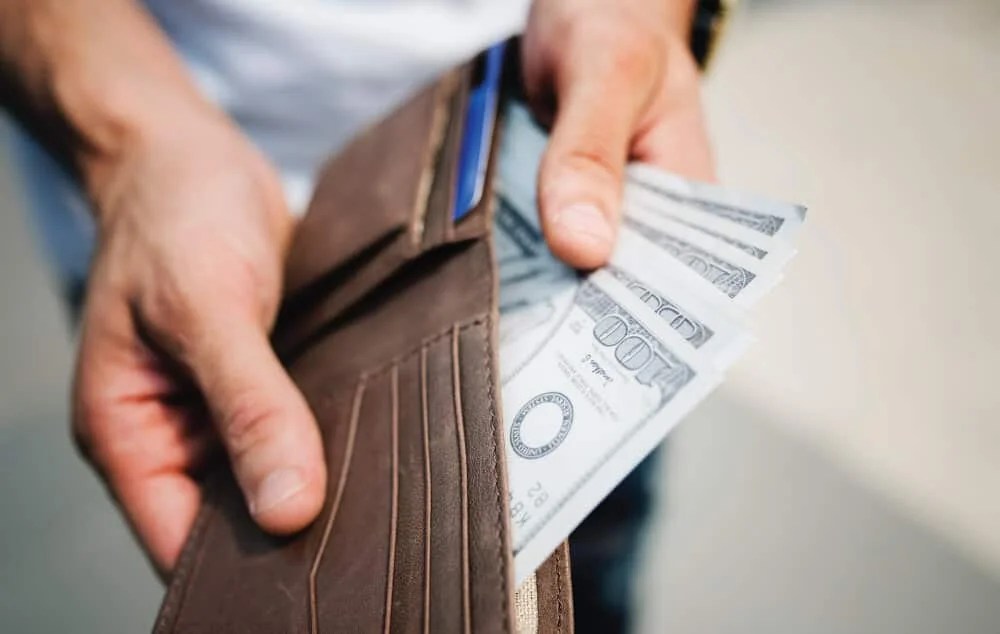 SWITCHING COSTS Definition, Examples, Strategies