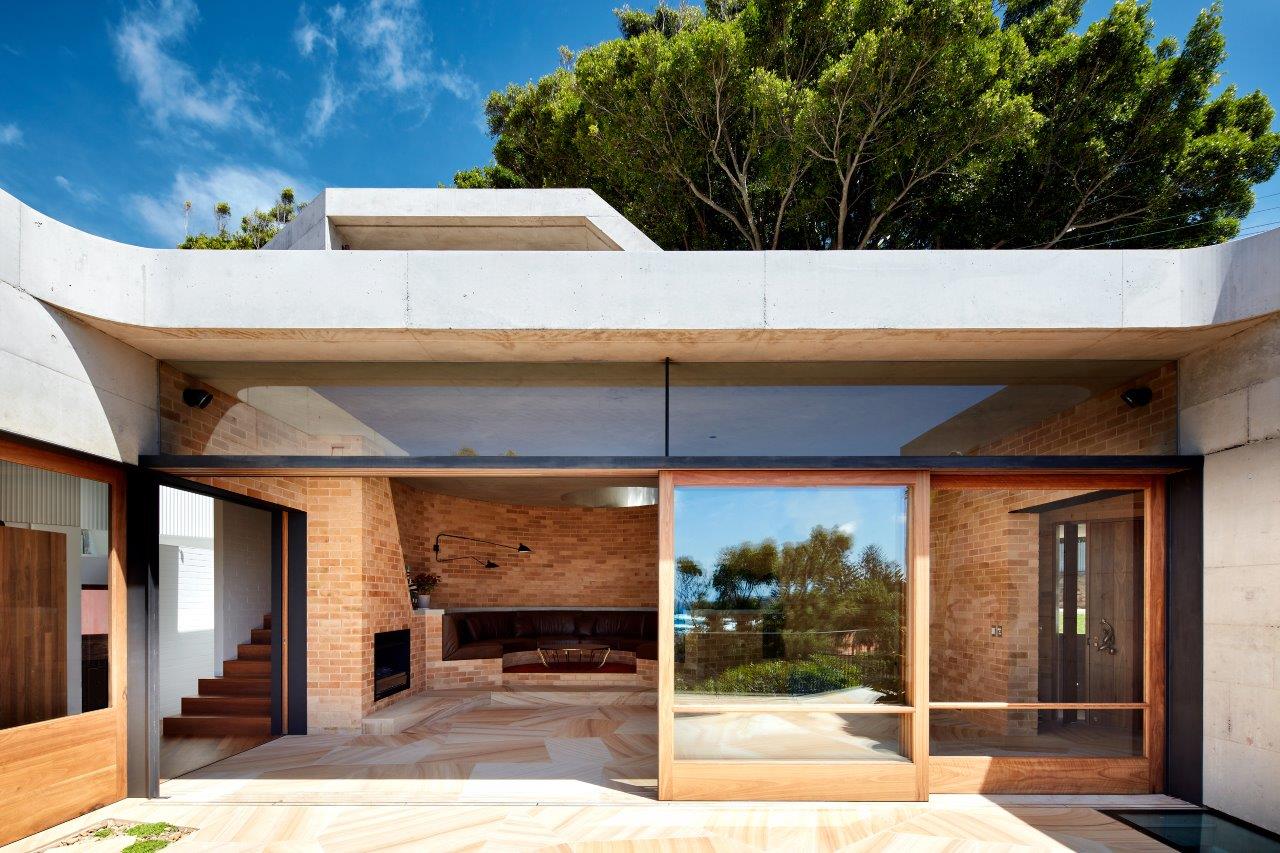 GNC Quality Bronte House 2016