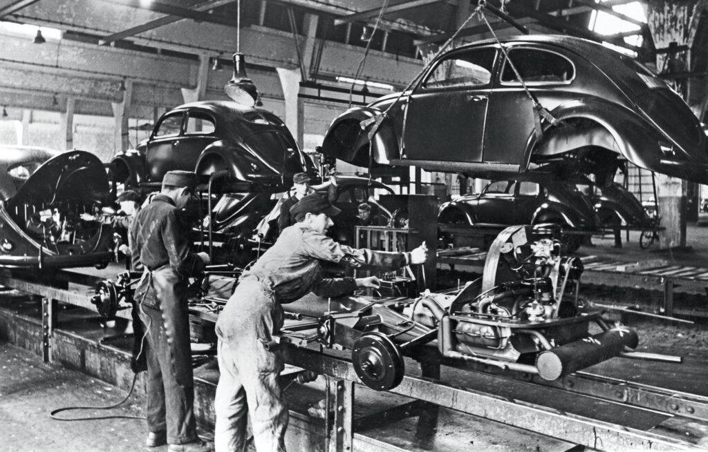The Race To Put Cars In The Cloud Is Confusing