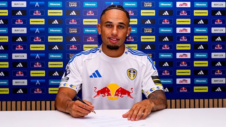 Noah Okafor Leeds United signing official photo