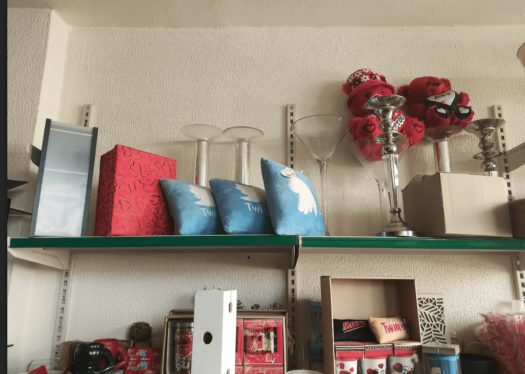 Anna flower › Go Batroun