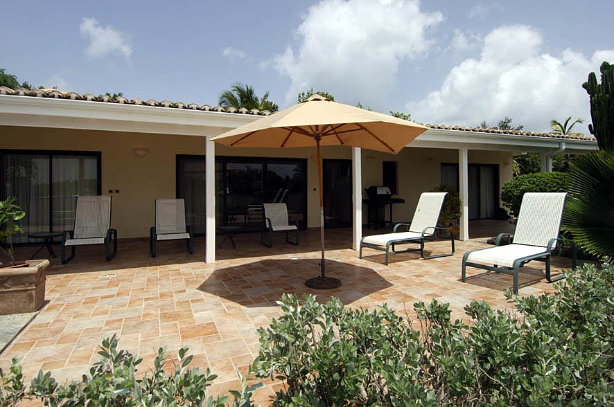 Larger Pictures of Plum Point (2br) Plum Bay Beach, St.Martin