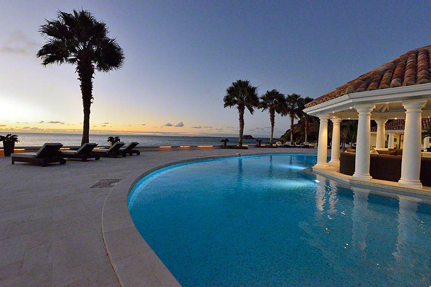 Larger Pictures of Petite Plage 4 (4+1br) Petite Plage, St.Martin