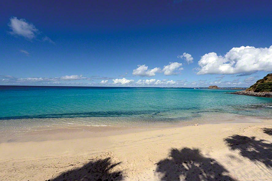 Larger Pictures of Petite Plage 4 (4+1br) Petite Plage, St.Martin