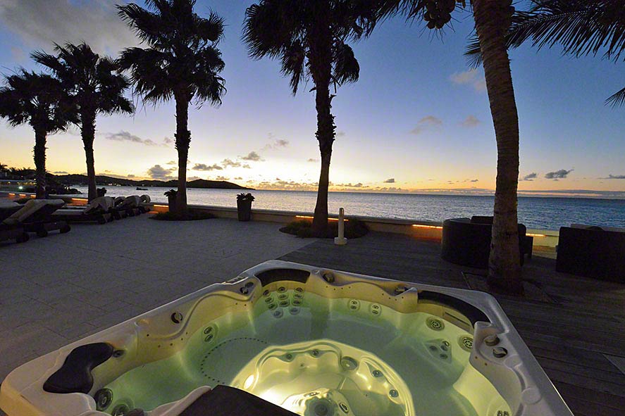 Larger Pictures of Petite Plage 4 (4+1br) Petite Plage, St.Martin