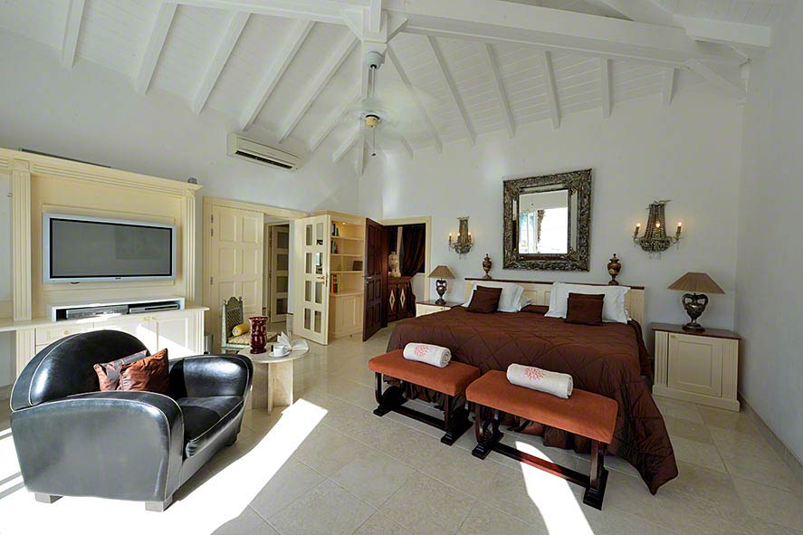 Larger Pictures of Petite Plage 4 (4+1br) Petite Plage, St.Martin