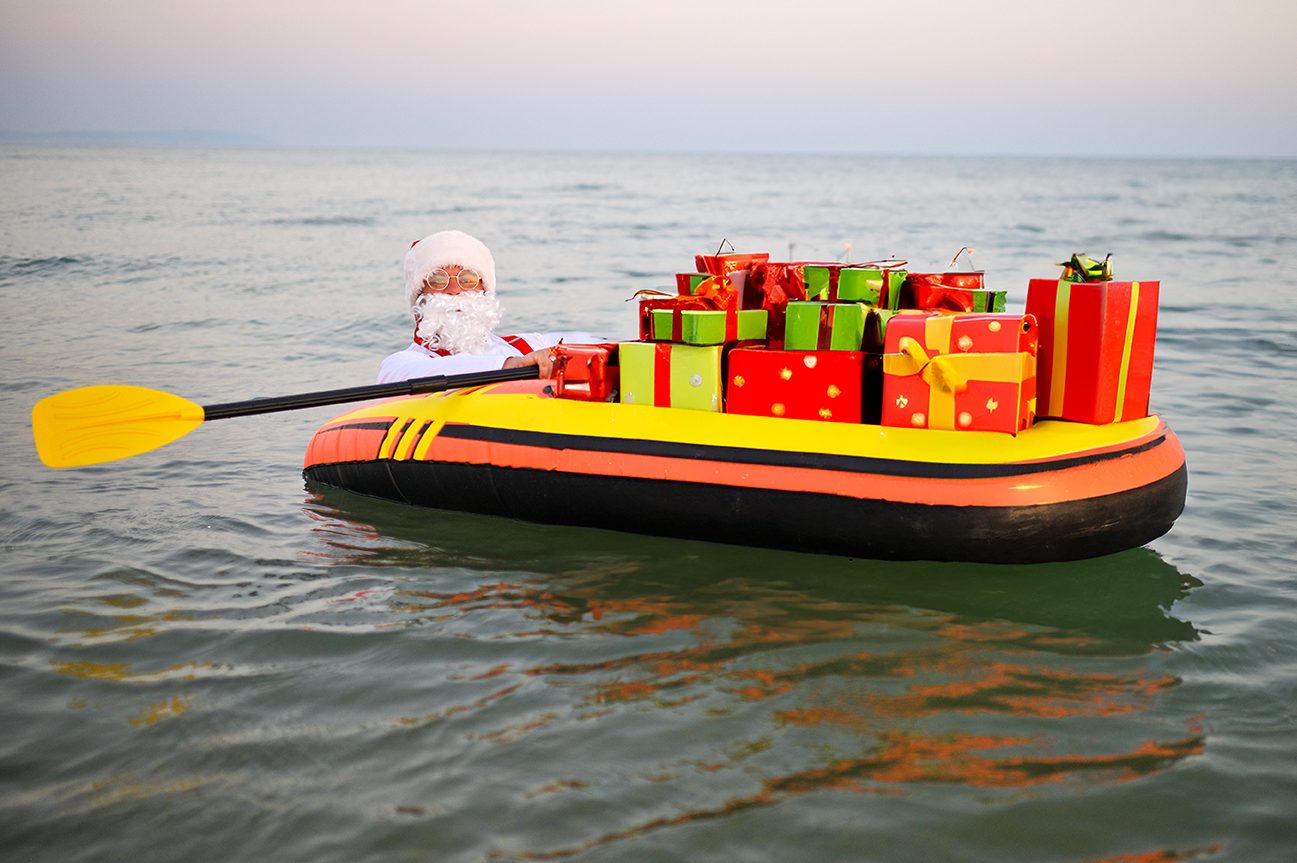 Navigating the Holidays Unique Christmas Gift Ideas for Boating