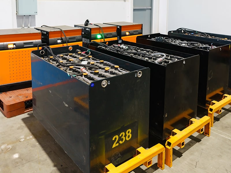 48+ How To Use Forklift Battery Water Gif Forklift Reviews