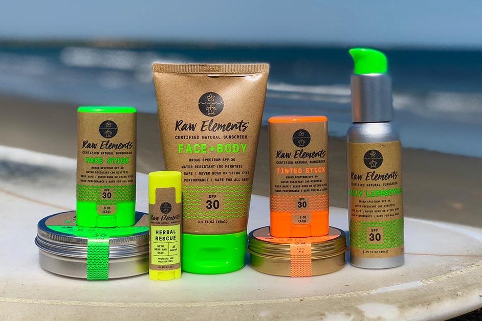 The Best Sunscreen for Sensitive Skin and Allergies (Top 10!)