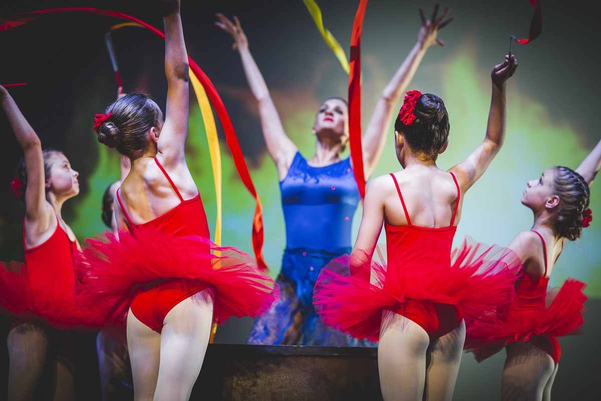 Go Dance Tübingen Tanzschule für klassischen und modernen Tanz