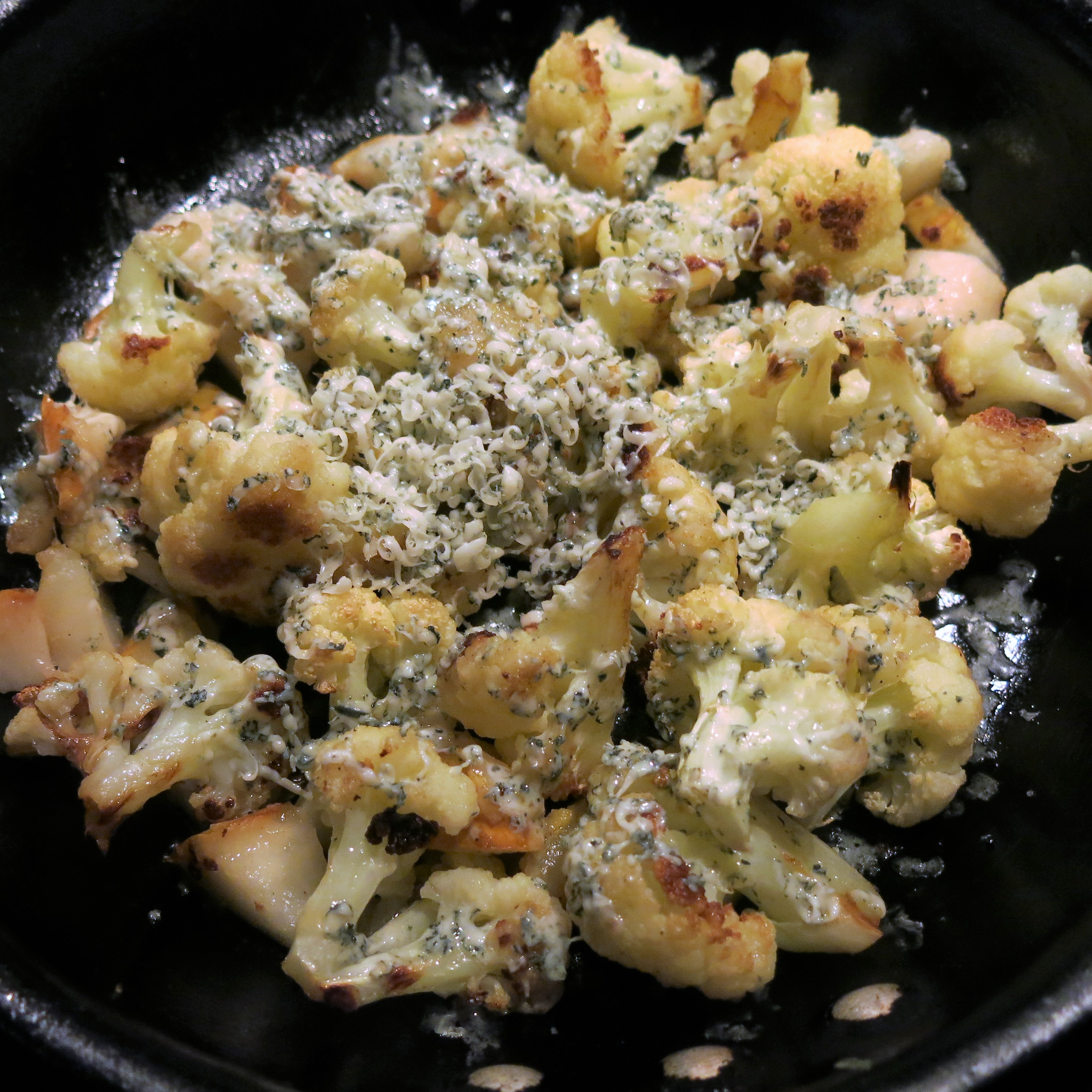 Roasted Cauliflower with Pears and Bleu Cheese Goddess Cooks