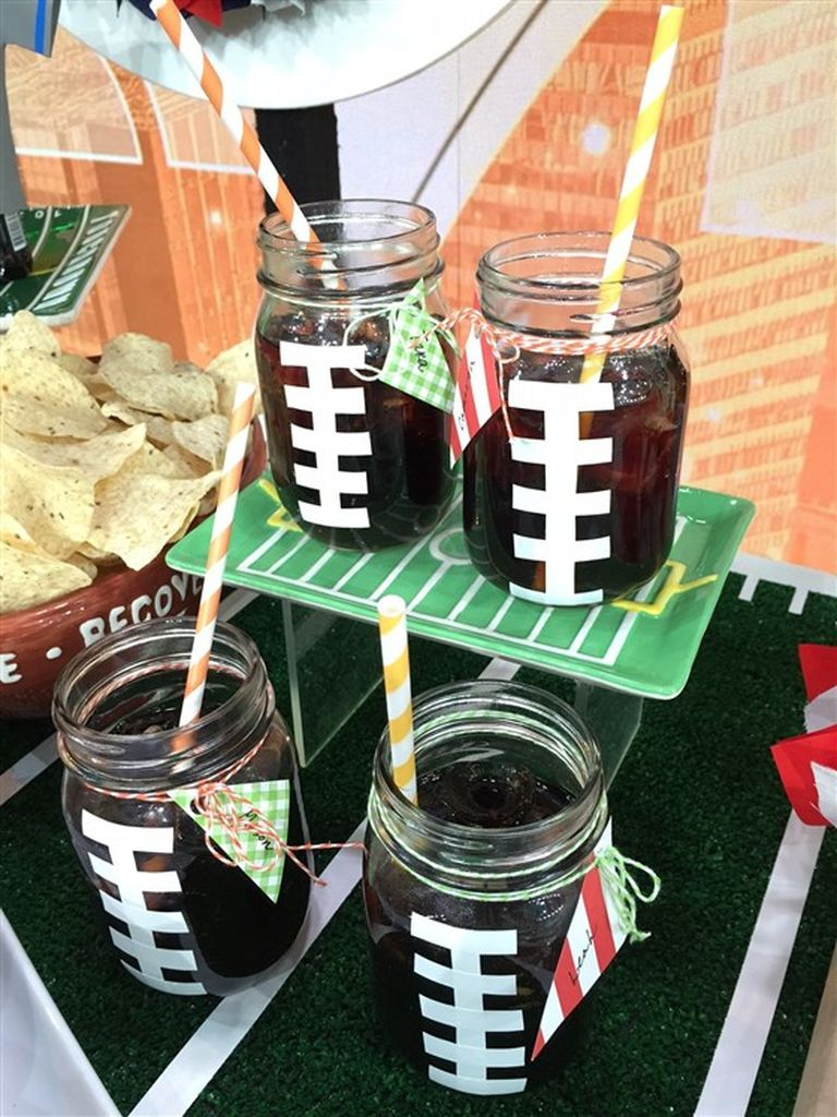 20 Worthy Diy Super Bowl Ornament For Your Home Decor Godiygo Com