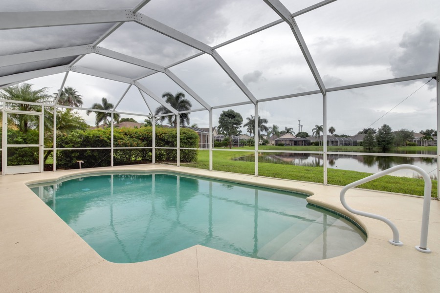 Driftwood, Fort Myers GOFLORIDA