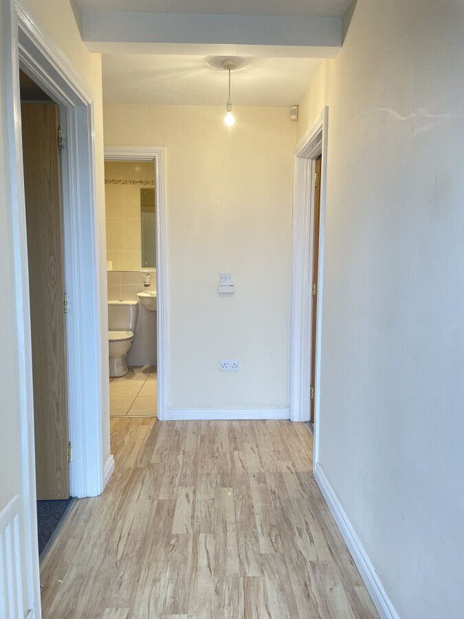 Property Auction 18 Aylesbury Court Newtownabbey GO GO GONE