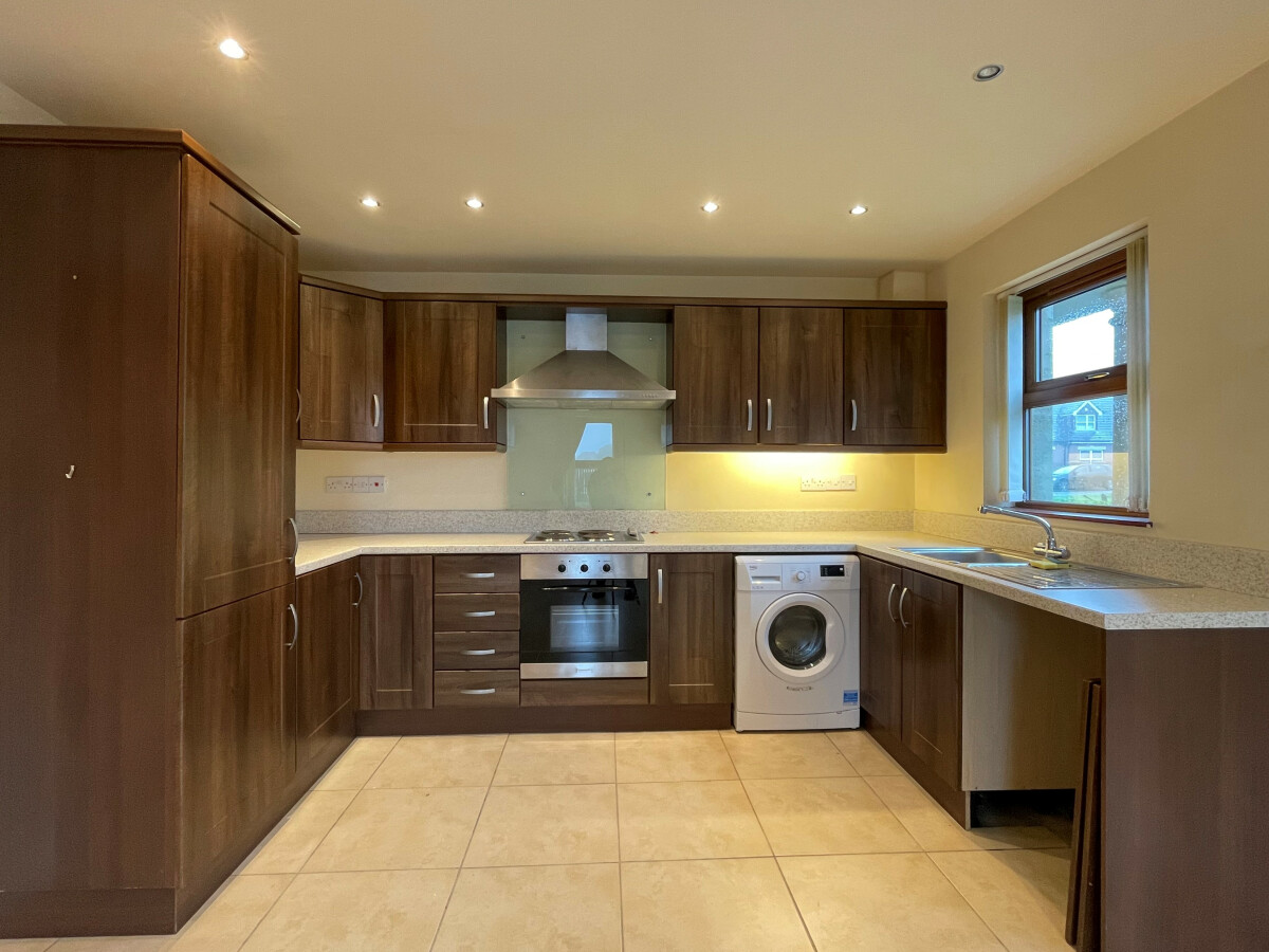 Property Auction 18 Aylesbury Court Newtownabbey GO GO GONE